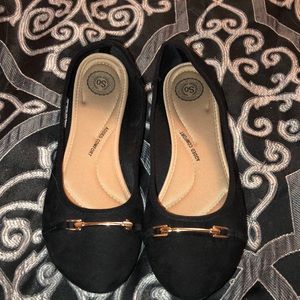 Black flats